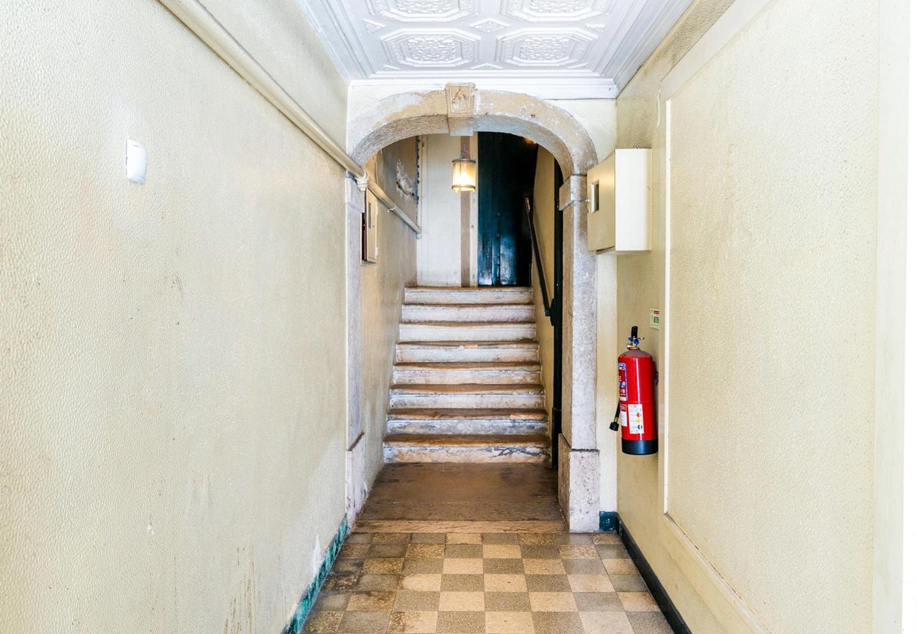 Camoes By Central Hill Apartments Lisbon Exterior photo
